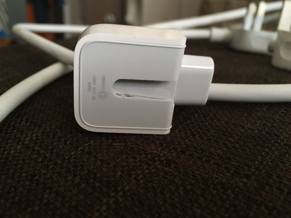 cablu alimentare / incarcator / prelungitor Apple MacBook - priza UK
