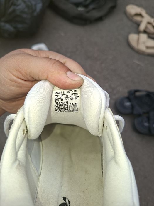 Продам кроссовки оригинал