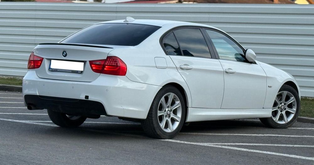 BMW Seria 3 E90 LCi 2009 / 2.0d/ Pachet M/ Euro 5