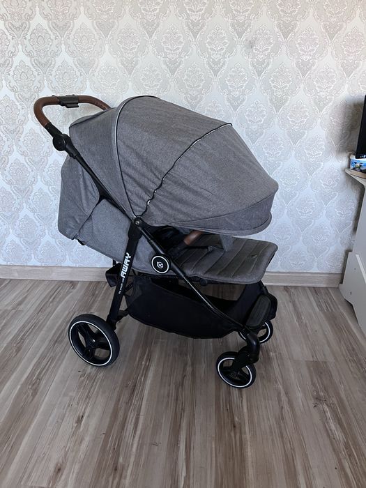 Коляска Mstar Babycare