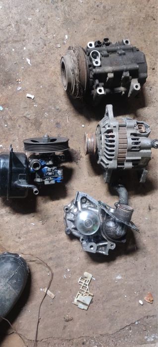 Запчамти на Subaru Legacy