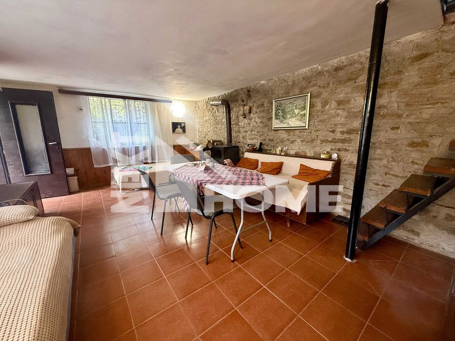 Продава се Къща в Асеновград - 100 кв.м за 550 €/кв.м - Снимка #6
