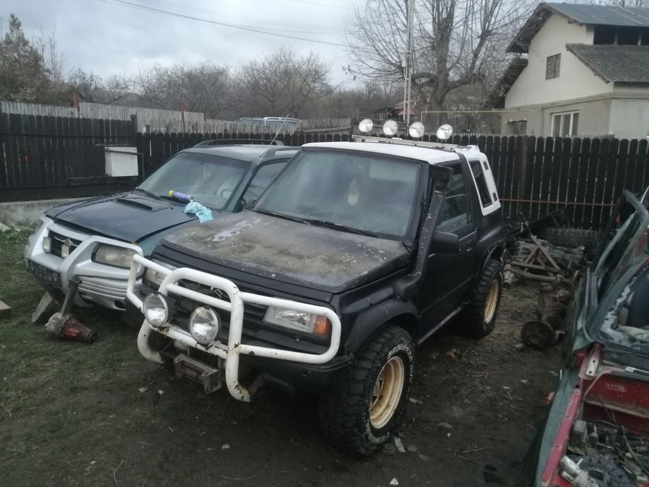 Dezmembram  suzuki vitara suzuki grand vitara