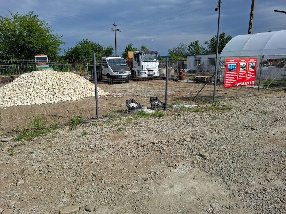 Calcar,nisip,pamant,pietris,amestec beton,piatra decorativa,ridic molu