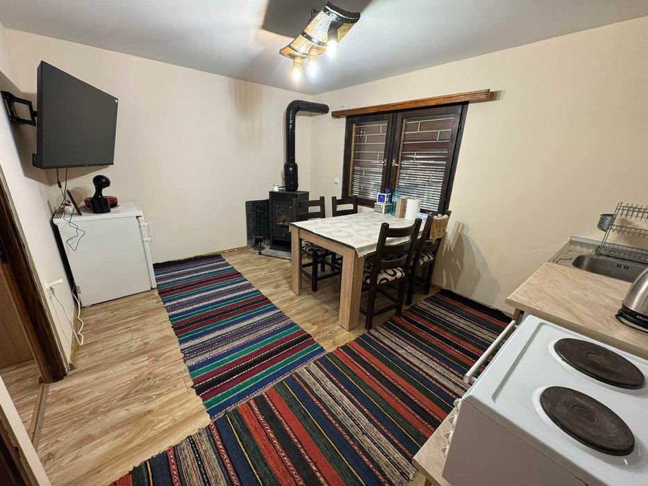 Дава се под наем Къща в с. Руен, Област Пловдив - 80 кв.м за 102 € - Снимка #4