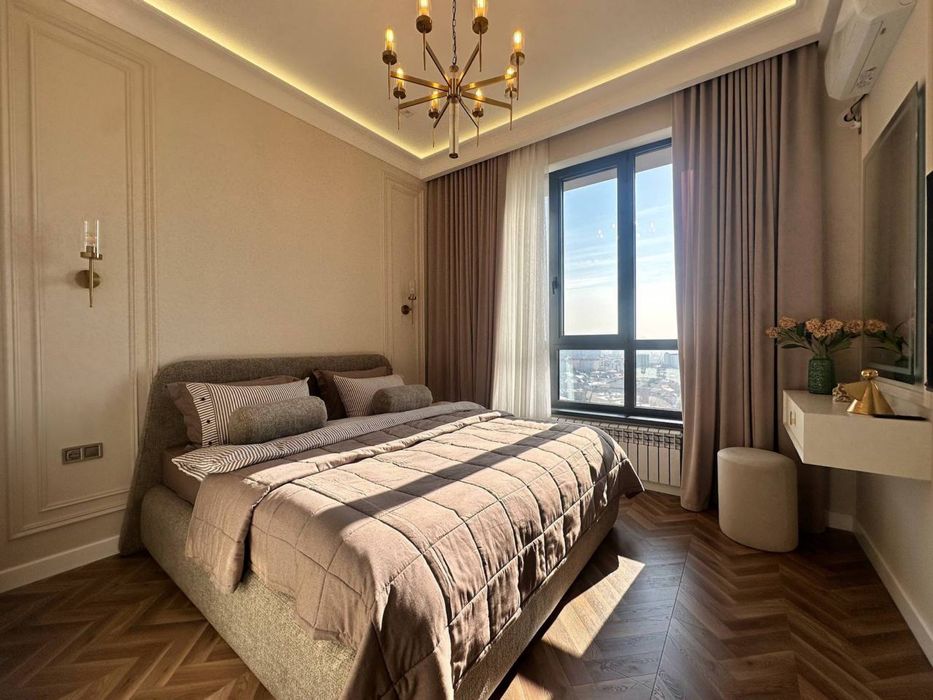 Жк Oz mahal 4/12/14 107м2 Мирзо-улугбек Аккураган ор-р Кафе волга