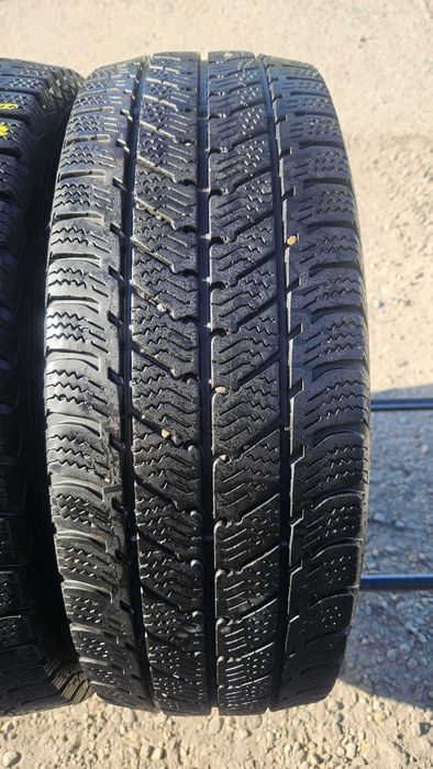 215/65 R16C • Iarna • Semperit Van Grip 3 109/107R | 2 buc | Pret/buc