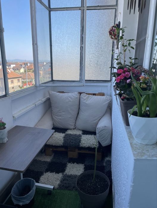 Apartament spatios 4 camere Micălaca - zona Miorița