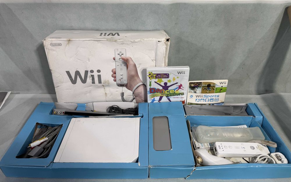 Конзола - Wii Nintendo / A4