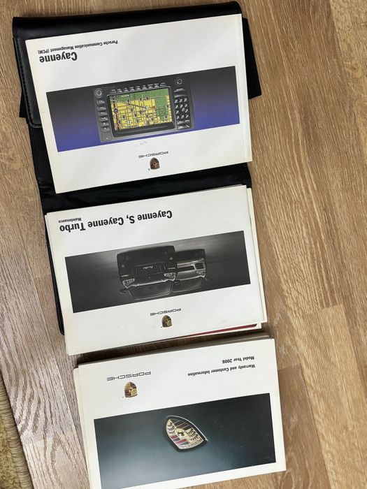 PORSCHE CAYENNE  кітабі книга