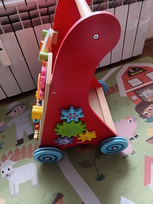 Активираща дървена проходилка/ дървен Уокър Viga - Червена