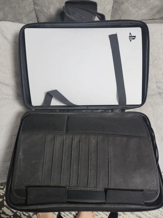 Продам игровые приставки