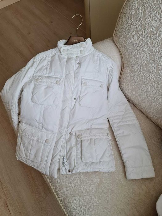 Продам пуховик Гуччи оригинал