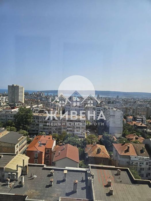 Продава обзаведен 2-стаен апартамент с панорама море, кв. Левски
