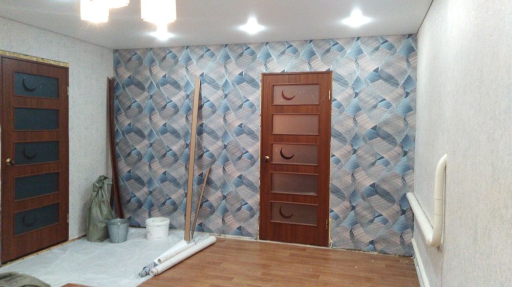 Поклейка обоев. Покраска. Шпатлевка галтели .откосы.жидкие обои..