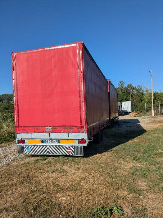Camion Mercedes Atego cu remorca