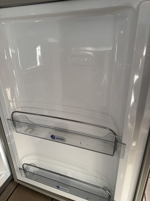 Combina frigorifica Whirlpool