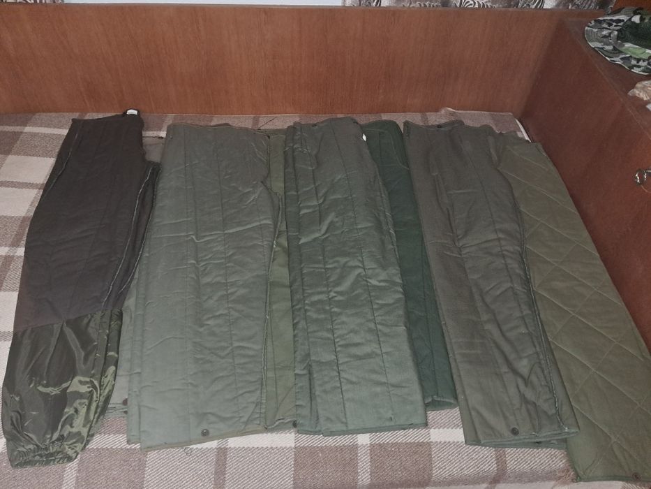 Камуфлажни шуби, ризи, панталони, шапки, тениски