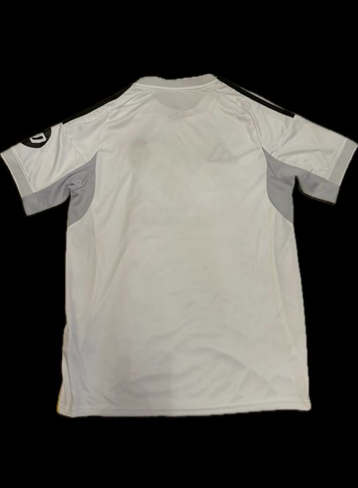 Tricou real madrid