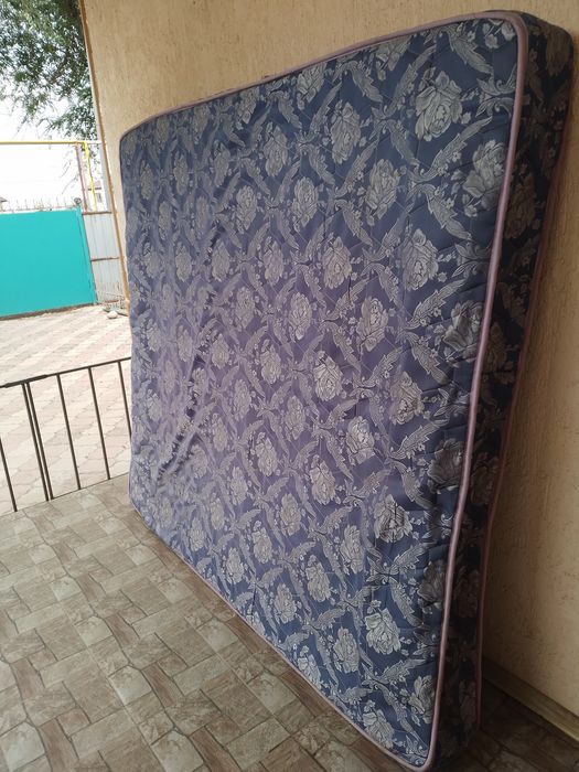 Матрас б/у бесплатно