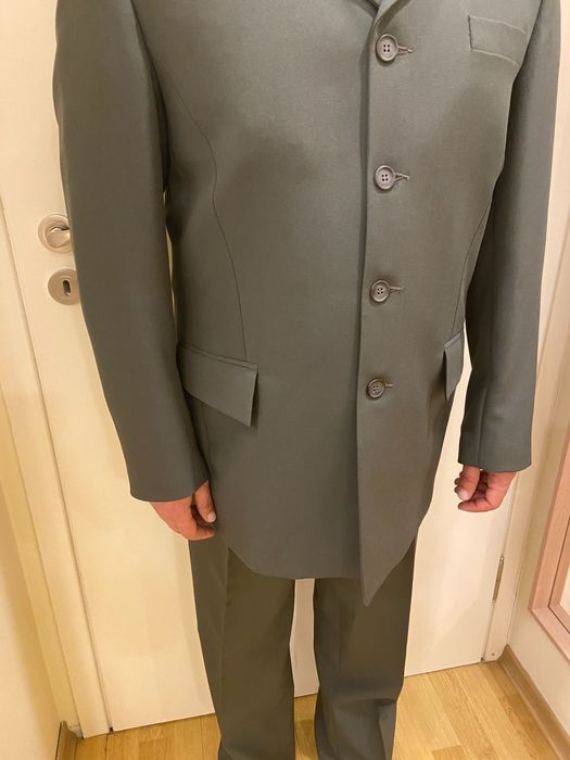 Абитуриентски  костюм на Paruchev