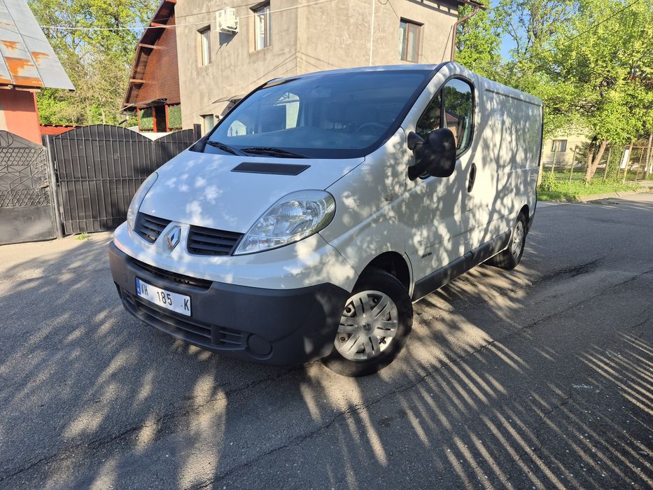 Vând Renault Trafic 2,0 TDCI //116 CP// Fab  06/03/2014 //Euro 5//
