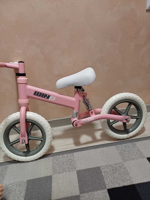 Балансиращо колело. Чисто ново!