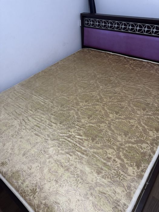 Кровать двухспальная