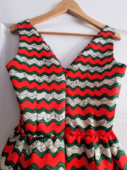 Rochie noua poema
