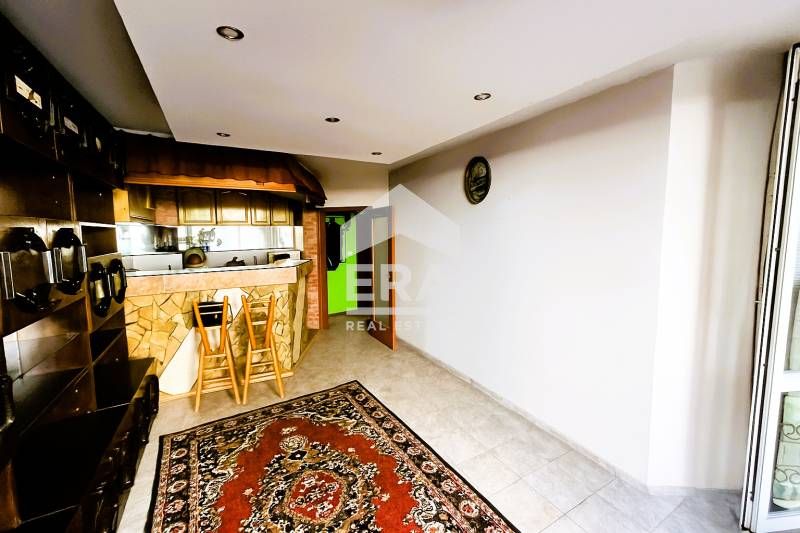 Продава се Двустаен апартамент в София, Манастирски ливади - 61 кв.м за 3156 €/кв.м - Снимка #2