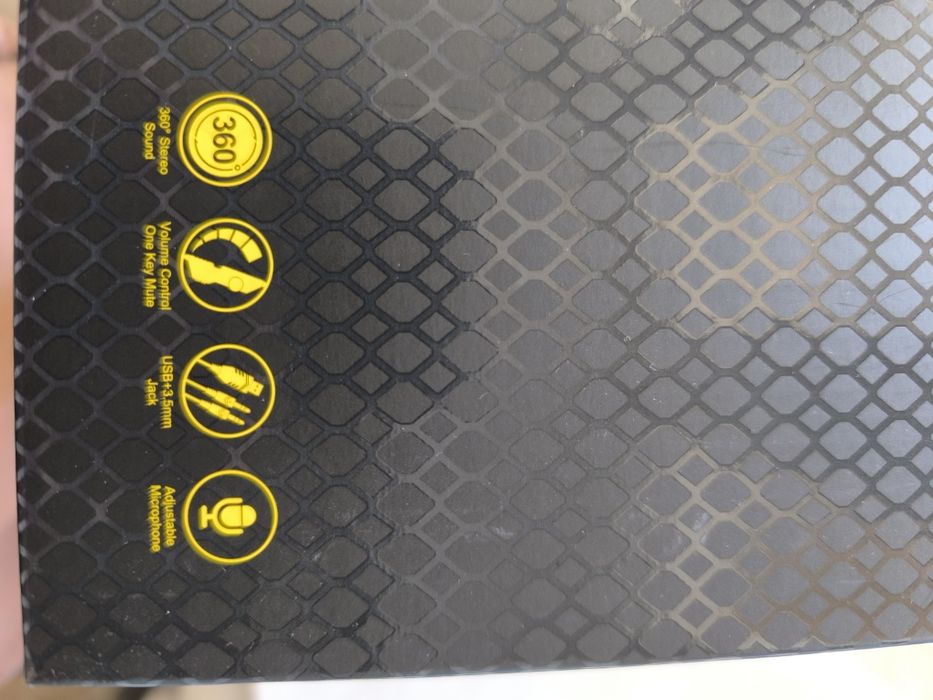 Игровые наушники