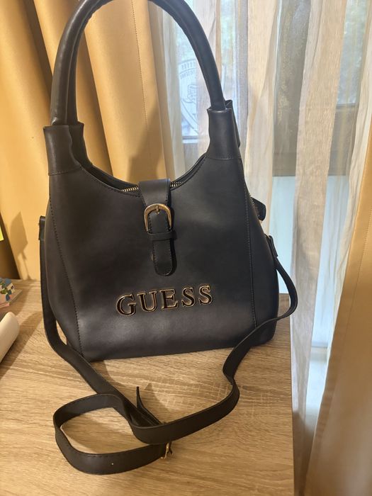 Дамска чанта Guess  оригинална