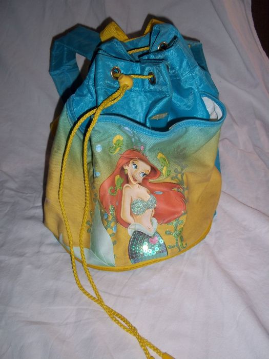 Раница с Малката русалка Ариел
