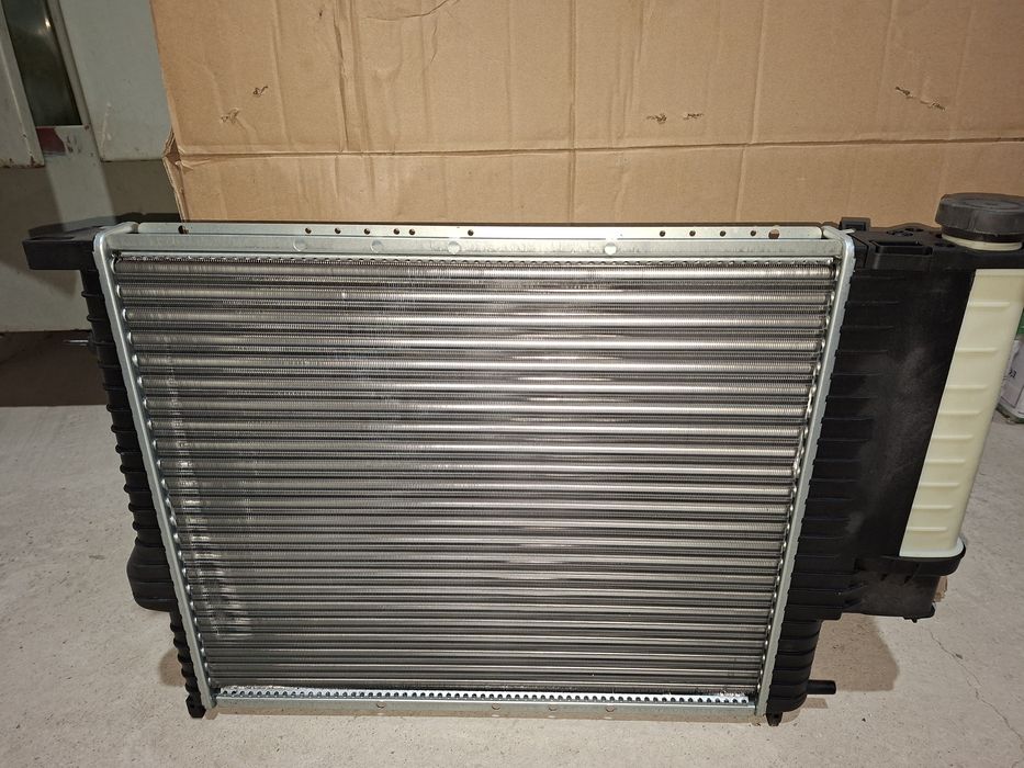 Радиатор охлаждения основной