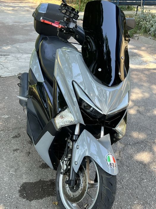 Jilang n max skuter 150cc
