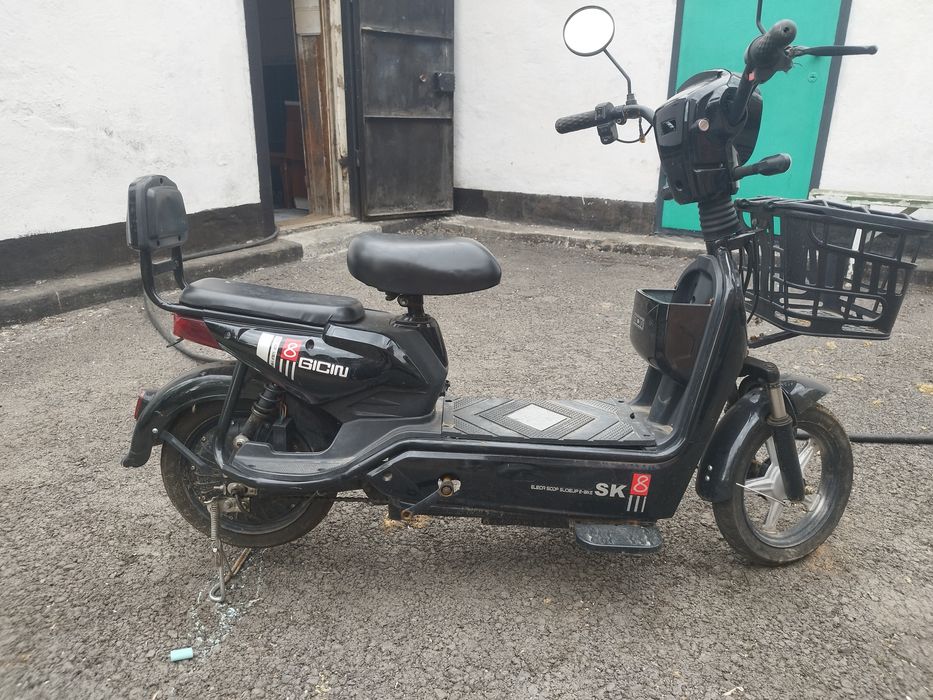 продам электроскутер