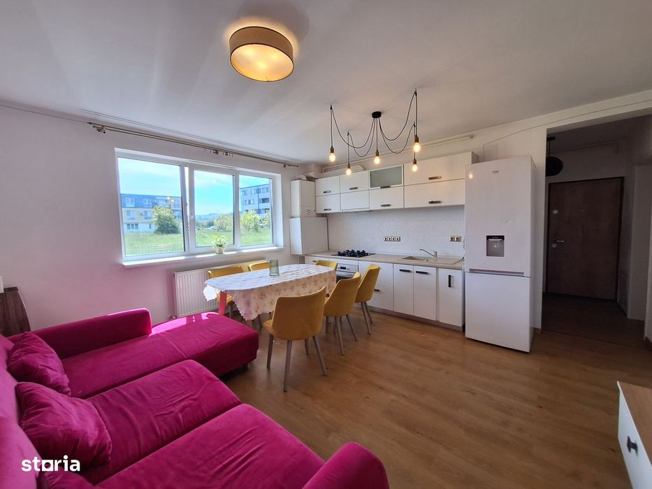 Apartament cu 3 camere, gradina, parcare, zona Stadionului — fotografia 1
