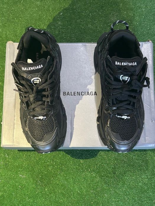 Balenciaga Runner Black (41)