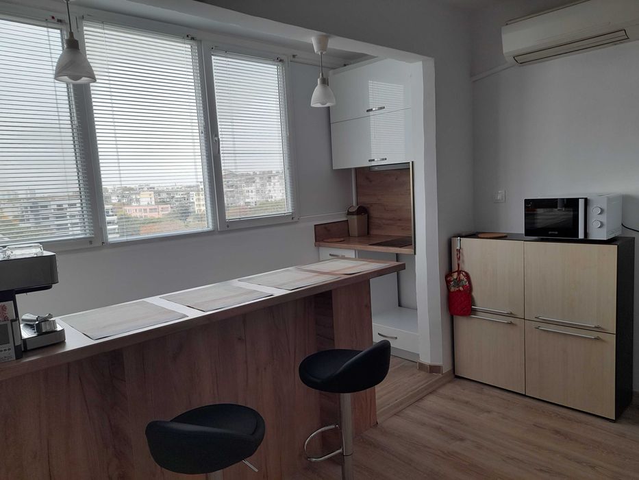 Студио централно място