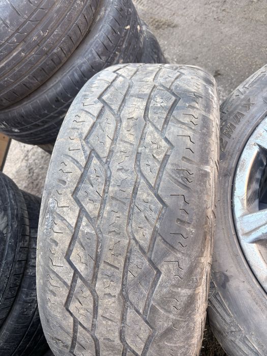 Продам резину от Лексус 470