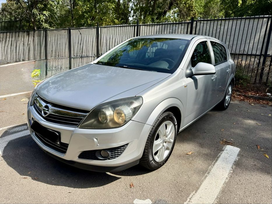 Opel astra h 2011