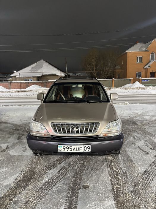 Lexus RX/300 /2001год