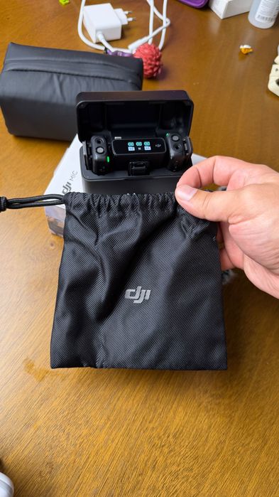 Микрофон DJI Mic 2TX + 1RX + charging case черный