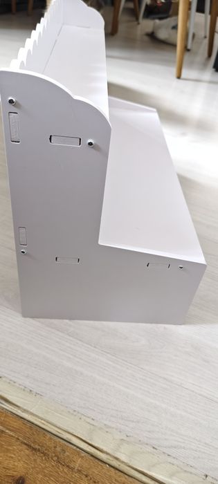 Продам полку из ПВХ