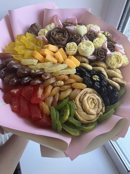 Букет из сухофруктов