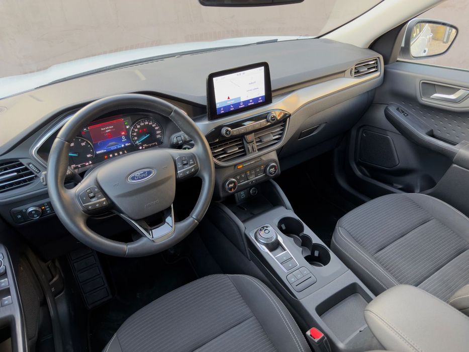 Ford Kuga Plug-In Hybrid 225 cp / Titanium / 108.000 km / RATE