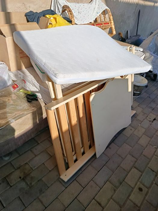 Детская кровать манеж