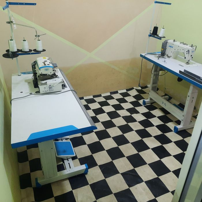 Швейная машинка Jeck