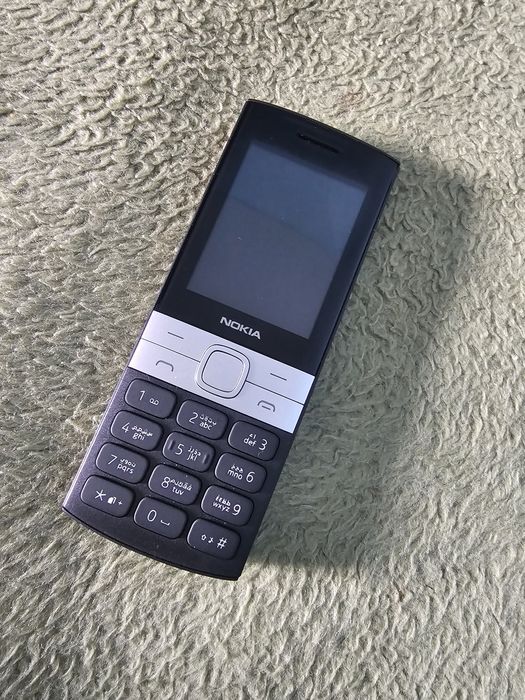 Vând telefoane Nokia 150