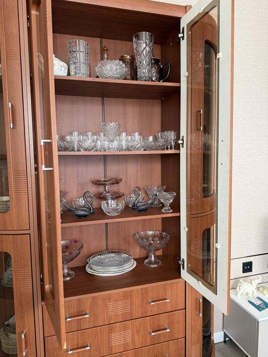 Сервант для посуды